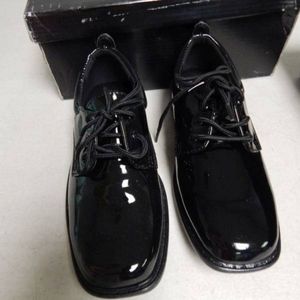 Tip Top Little Boys Square Toe Lace up Dress Shoes Sz 1 NIB